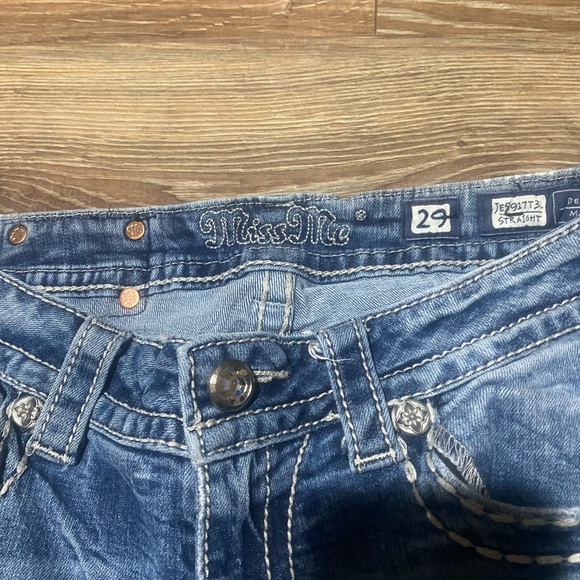 Miss Me Jeans - Picture 2 of 6